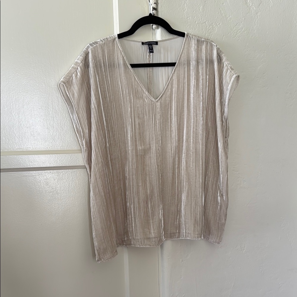 Crushed Velvet V-Neck Square Top